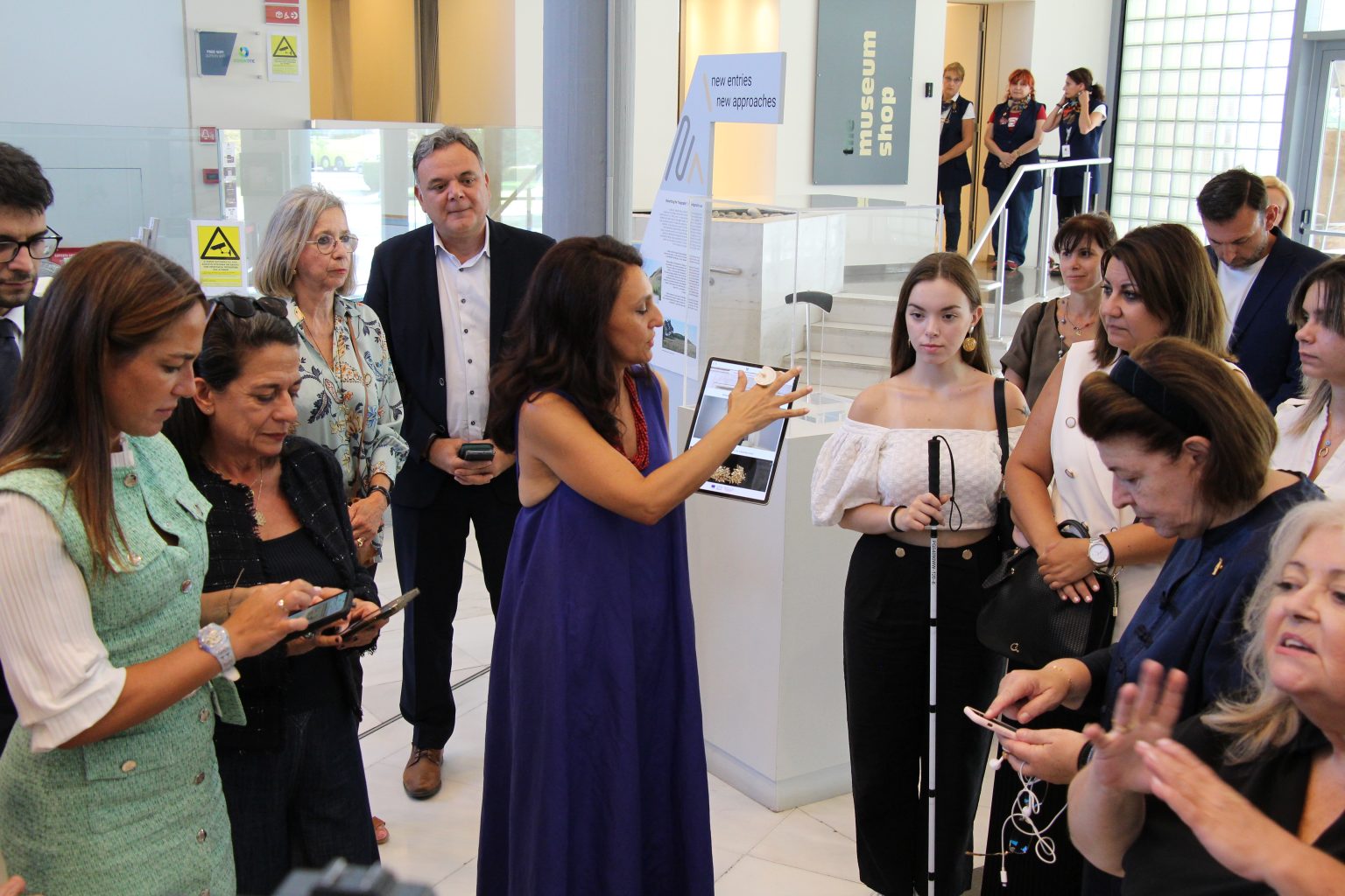 SignGuide official presentation